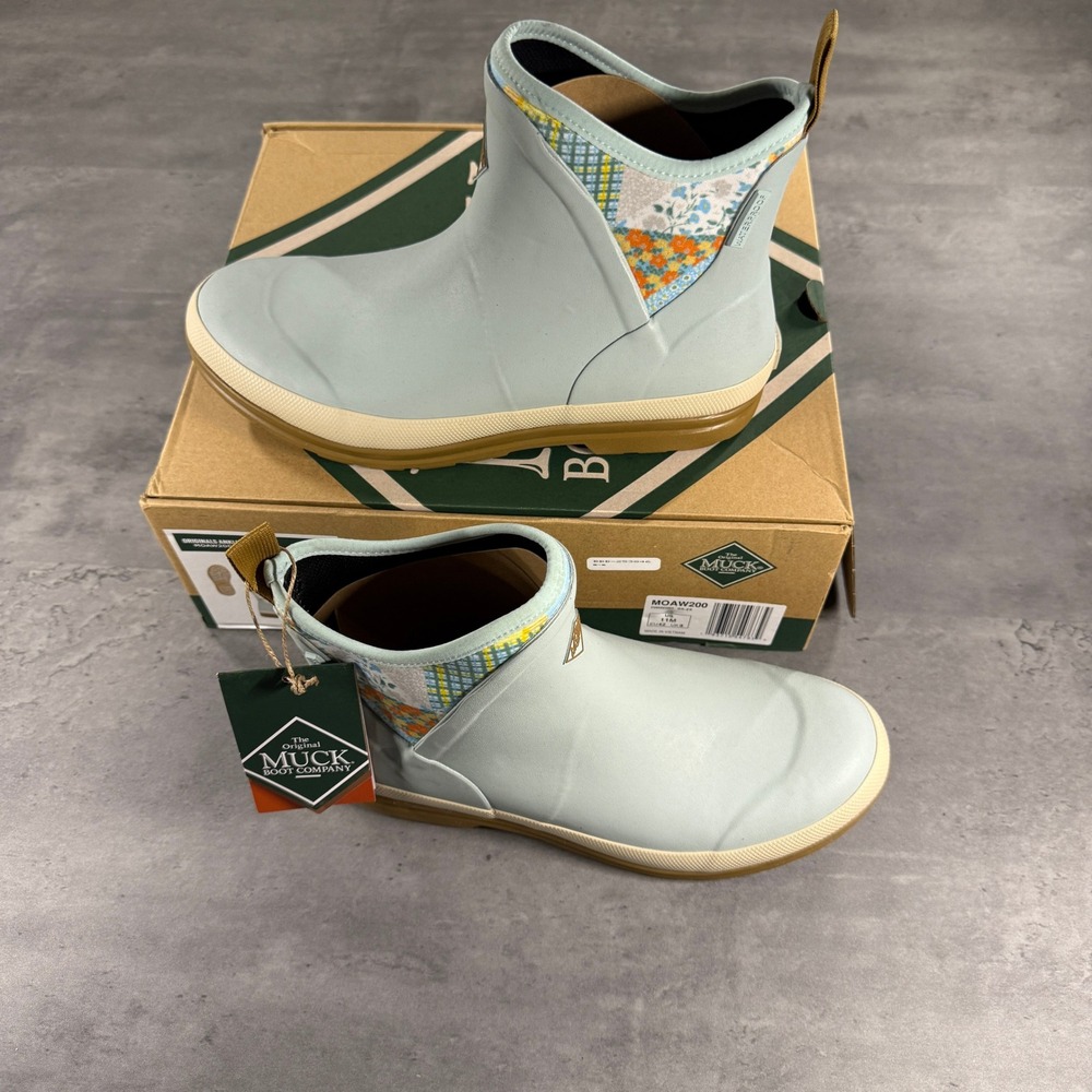 Muck Boot Company Originals Ankle Women 11/12 MOAW200 Light Blue Patchwork NEW